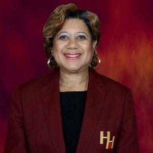 Meet your Posher, Marcia